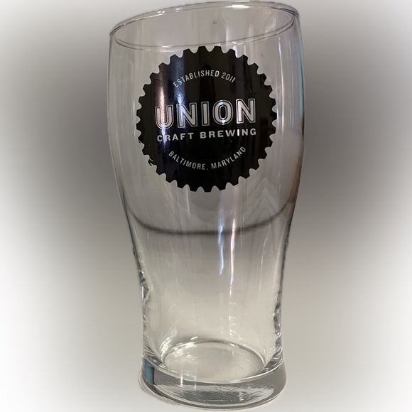 Set of 2 - Union Craft Brewing of Baltimore, Maryland Glasses - Picture 3 of 3